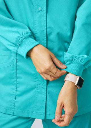 ProFlex Endure 3-Pocket Warm-Up Scrub Jacket