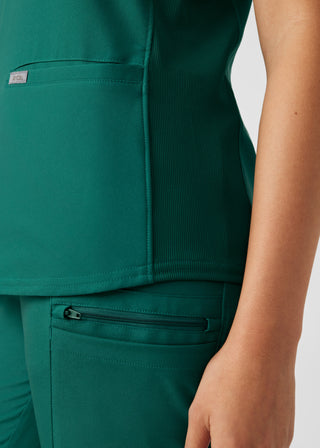Hunter Forward 3-Pocket V-Neck Top Scrubs