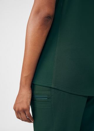 Mountain View Forward 3-Pocket V-Neck Top Scrubs