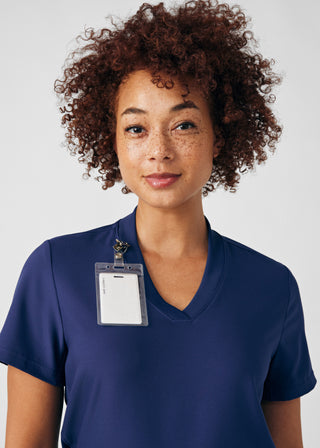 Navy Forward 3-Pocket V-Neck Top Scrubs