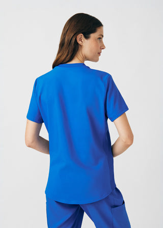 Royal Forward 2-Pocket V-Neck Top Scrubs