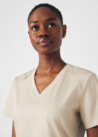 Sandstone ProFlex 3-Pocket V-Neck Top Scrubs