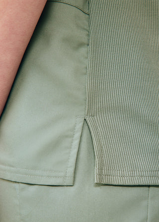 Seagrass ProFlex 3-Pocket V-Neck Top Scrubs
