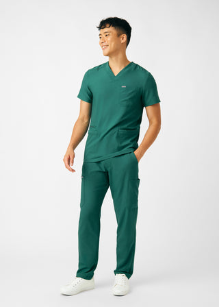 Hunter Forward 4-Pocket V-Neck Top Scrubs