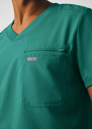 Hunter Forward 2-Pocket V-Neck Top Scrubs