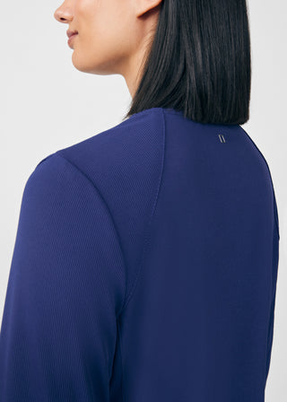 Navy Forward 2-Pocket V-Neck Top Scrubs