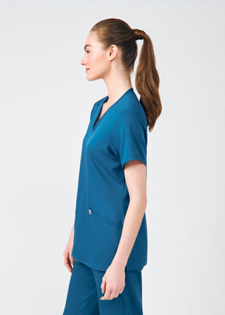 Caribbean Beyond Core 3-Pocket V-Neck Top Scrubs