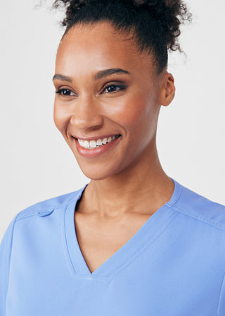 Ceil Beyond Core 3-Pocket V-Neck Top Scrubs