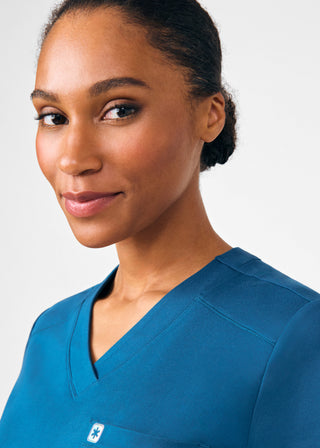 Caribbean Beyond Cozy 2-Pocket V-Neck Top Scrubs