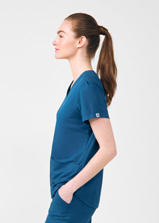 Caribbean Beyond Cozy 3-Pocket V-Neck Top Scrubs