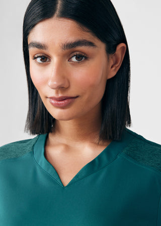 Fern VIBE 3-Pocket V-Neck Top Scrubs
