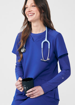 VIBE 3-Pocket V-Neck Top