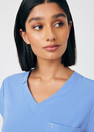 Ceileste CRFT 1-Pocket V-Neck Top Scrubs
